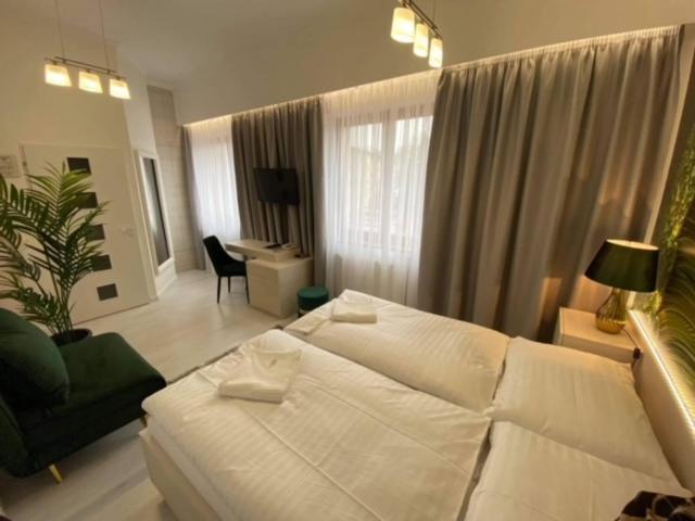 Hotel Artin バルデヨフ エクステリア 写真