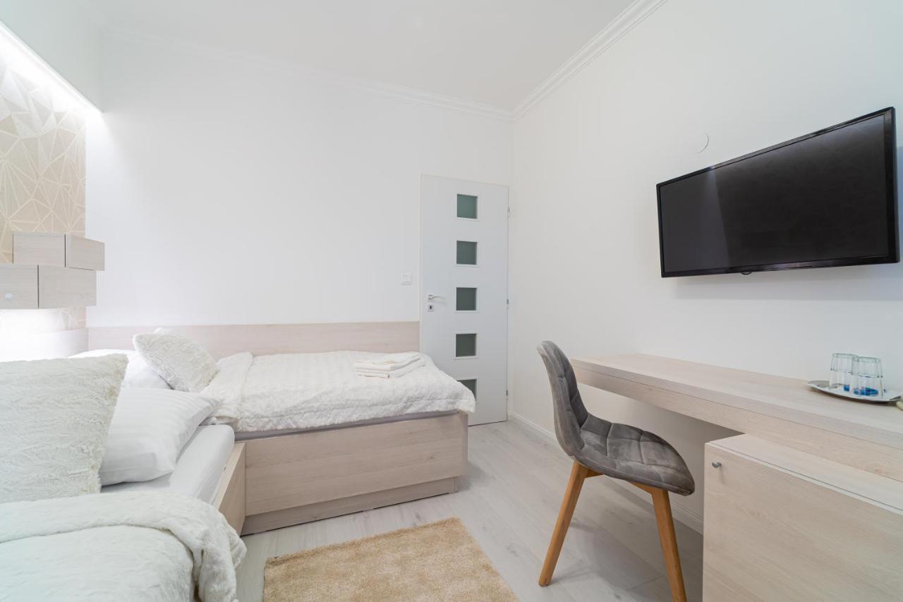 Hotel Artin バルデヨフ エクステリア 写真