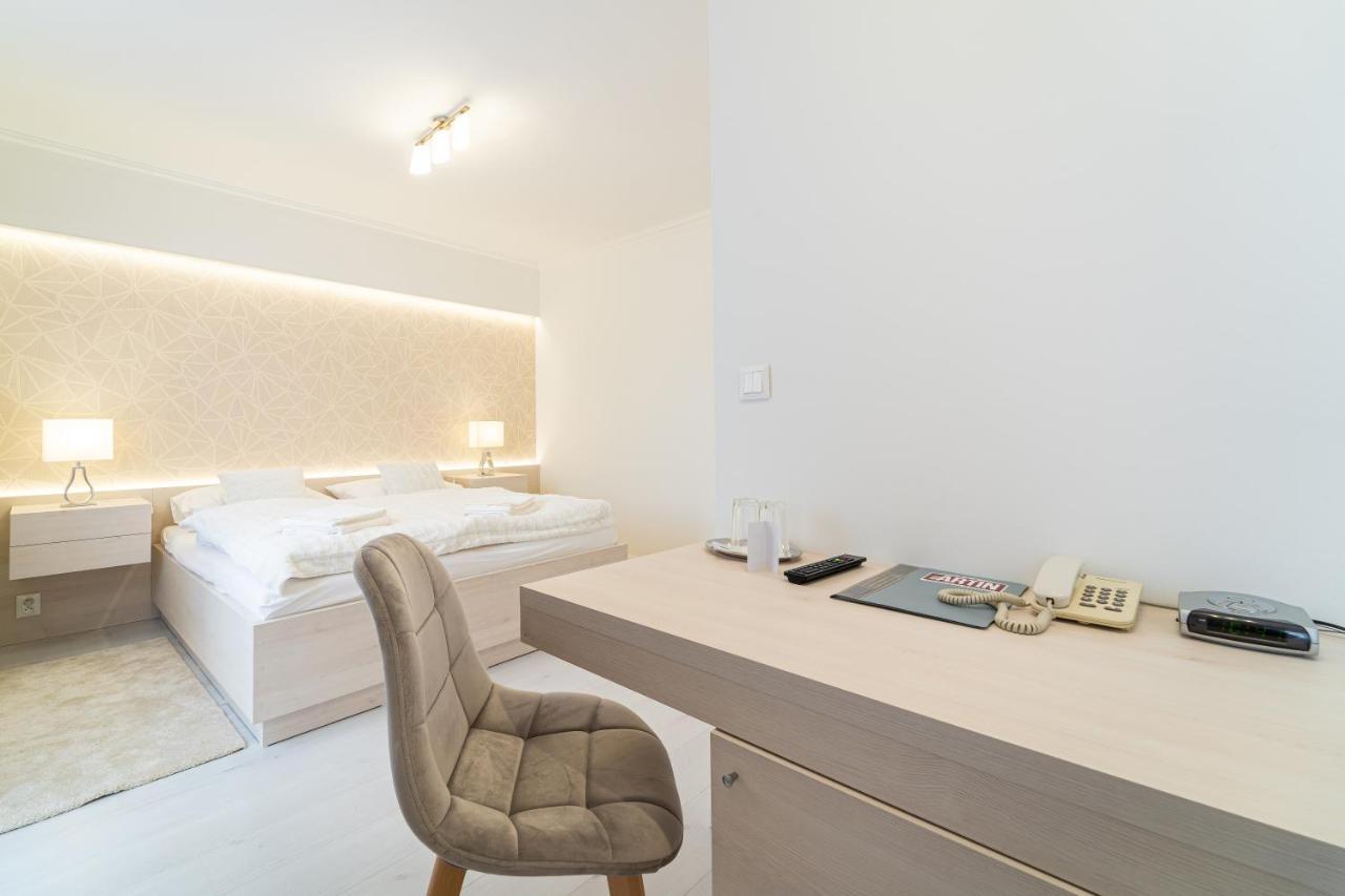 Hotel Artin バルデヨフ エクステリア 写真